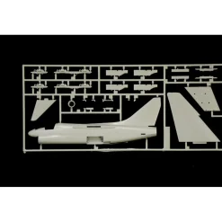 A-7E Corsair Ii 1/72 Kit 1:72 Scale Plastic Model Kit by Italeri