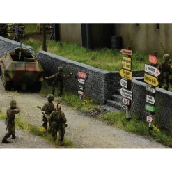Air Assault On Sainte-Mère-Église 1/72 Figure Kit 1:72 Scale Plastic Model Kit by Italeri