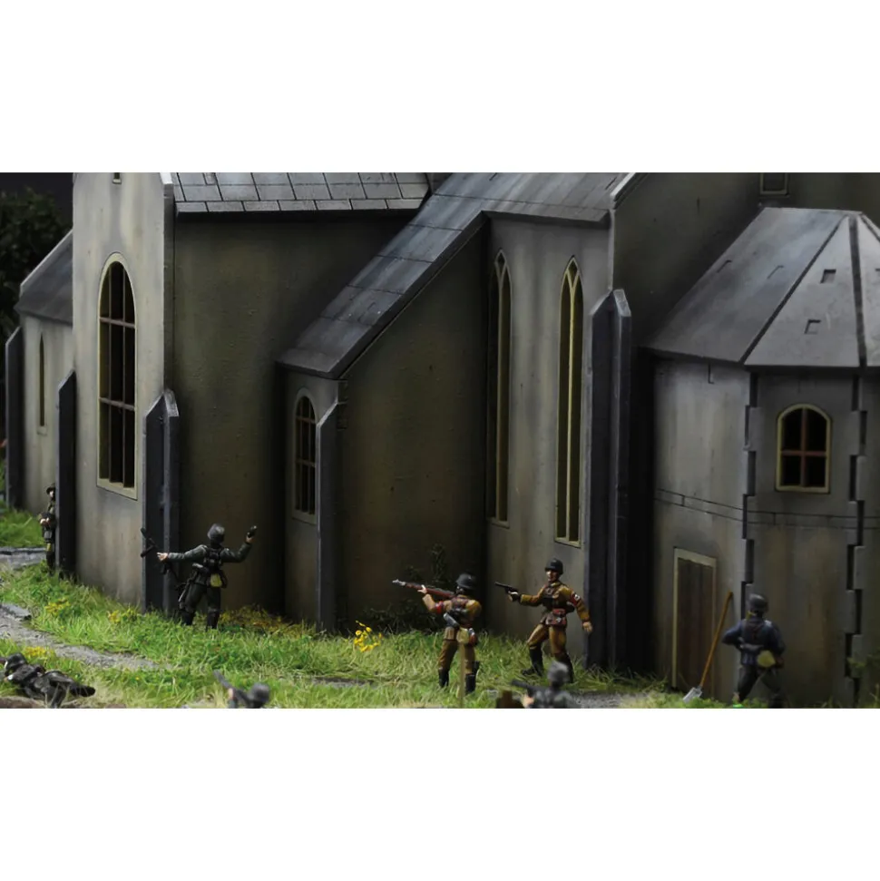 Air Assault On Sainte-Mère-Église 1/72 Figure Kit 1:72 Scale Plastic Model Kit by Italeri