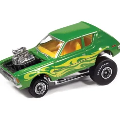 1971 AMC Gremlin (Zingers) - Metallic Lime Green 1:64 Scale Diecast Model Car by Johnny Lightning