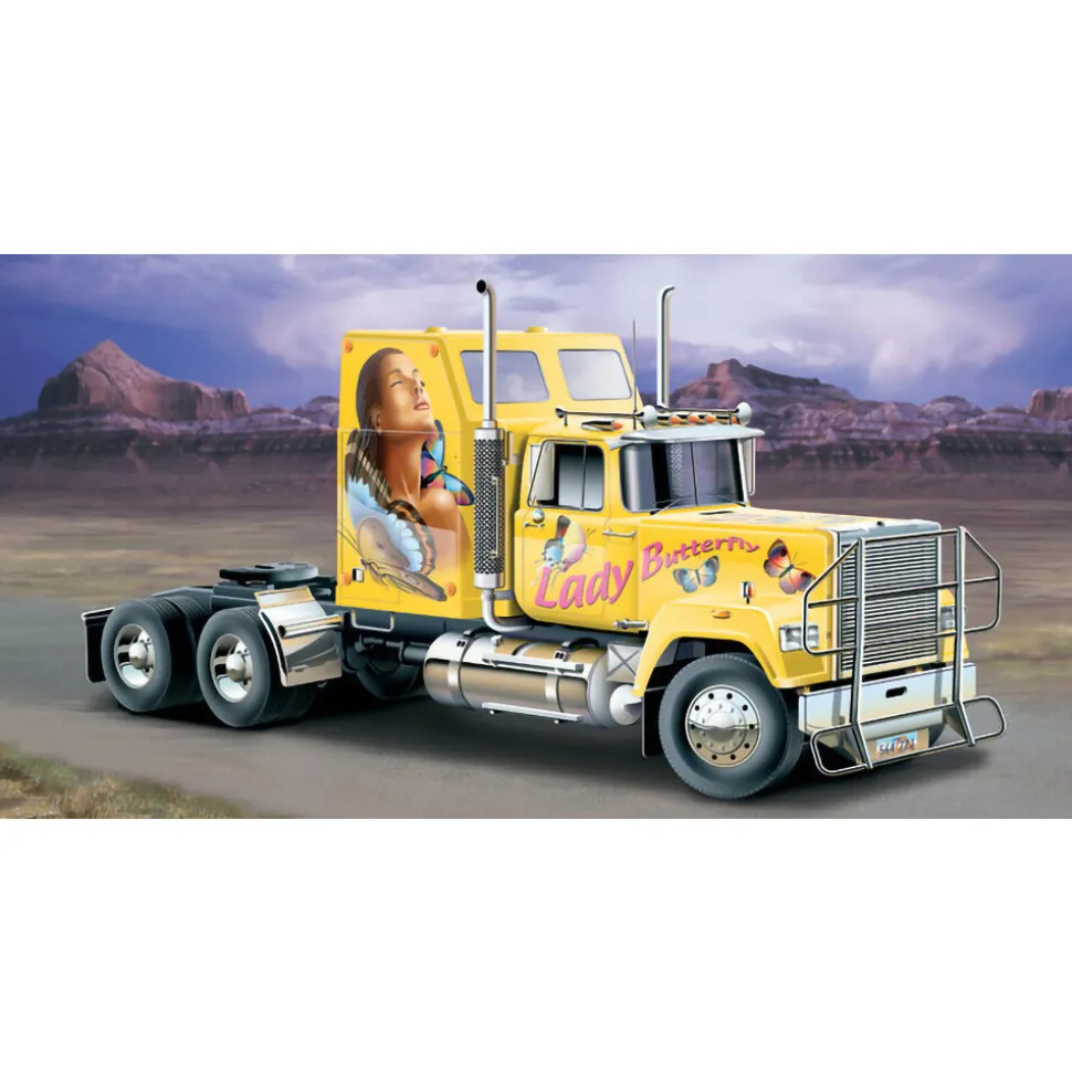 American Superliner 1/24 Kit 1:24 Scale Plastic Model Kit by Italeri