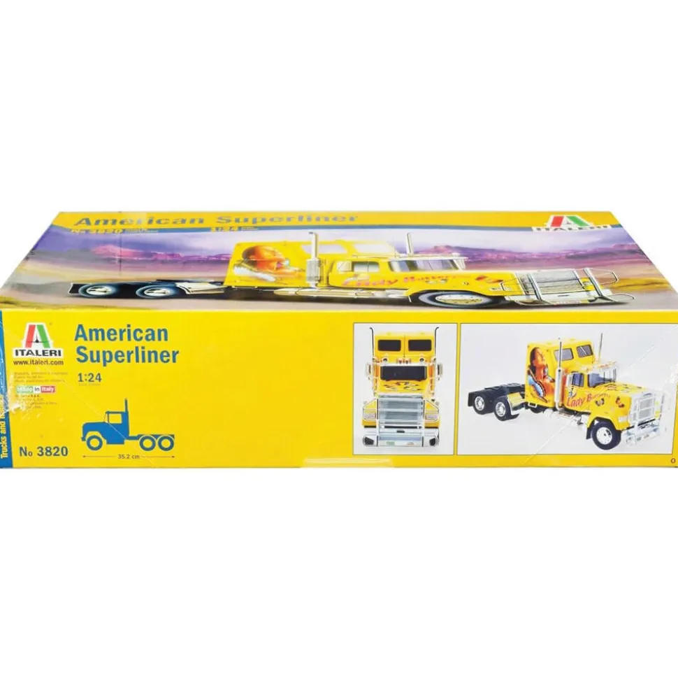 American Superliner 1/24 Kit 1:24 Scale Plastic Model Kit by Italeri