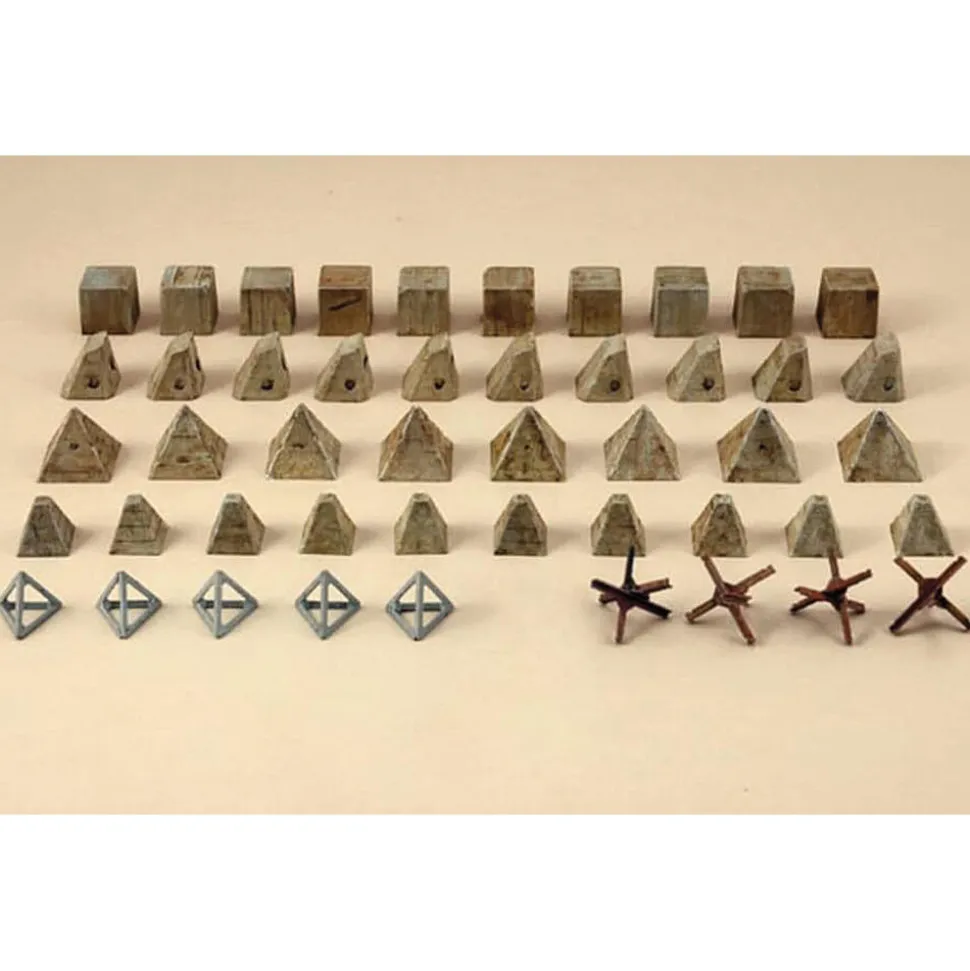 Anti Tank Obstacles 1/72 Kit 1:72 Scale Plastic by Italeri