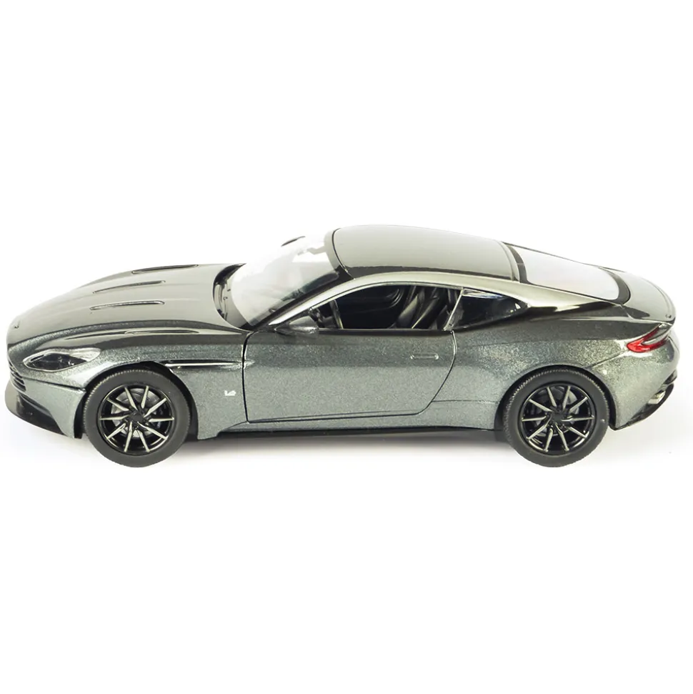 Aston Martin DB11 1:24 Scale Diecast Model Car by Motormax