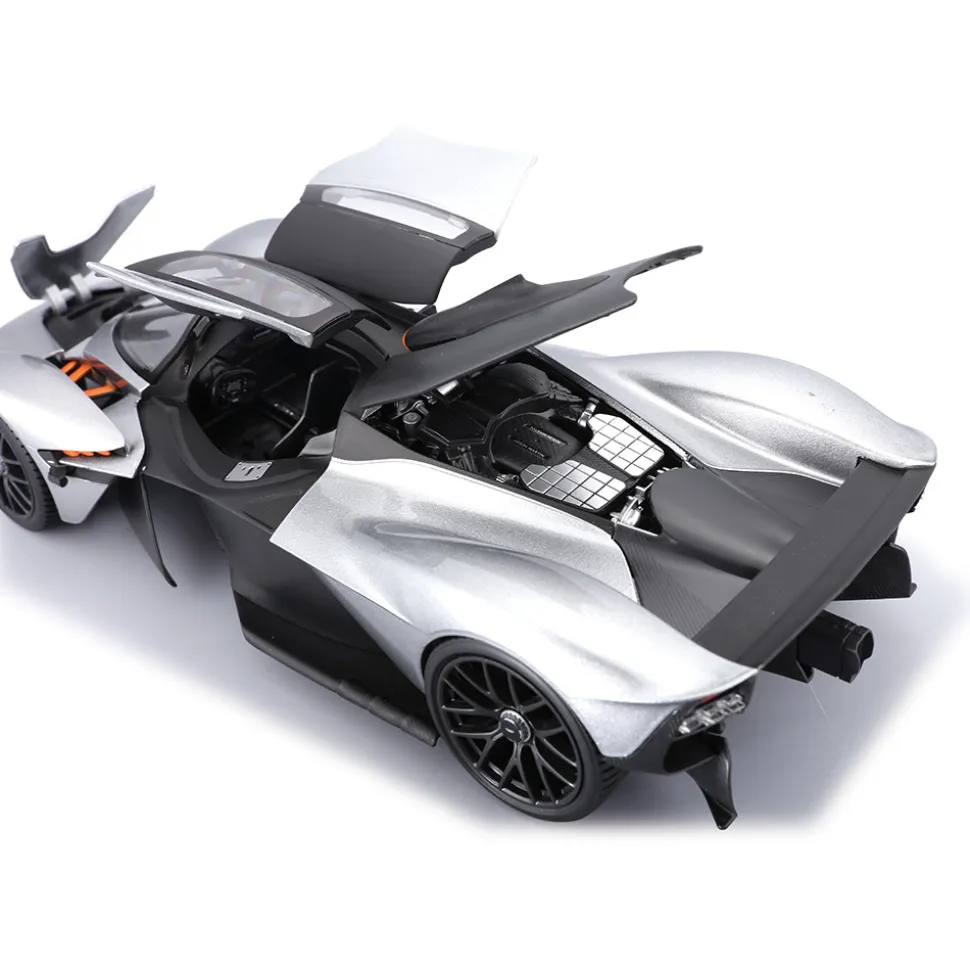 2022 Aston Martin Valkyrie - Silver 1:18 Scale Diecast Model Car by Maisto