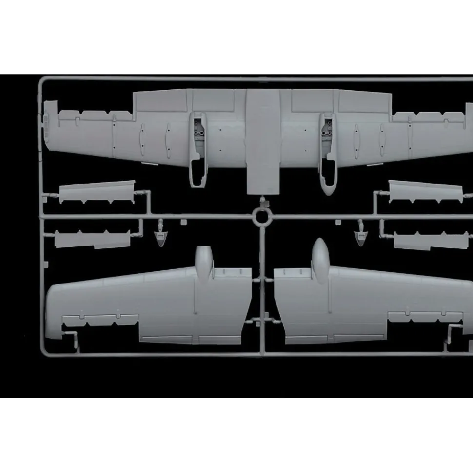 A-10 Thunderbolt II 1/48 Kit 1:48 Scale Plastic by Italeri