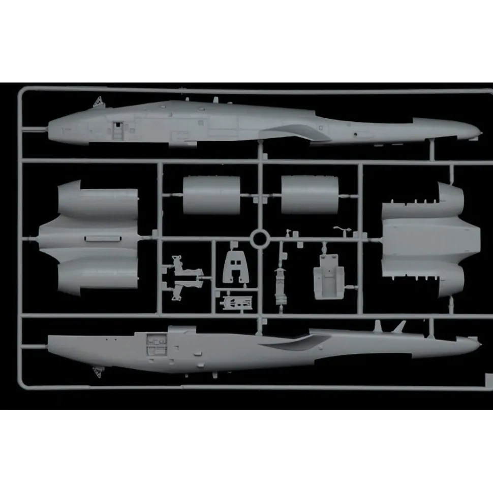 A-10 Thunderbolt II 1/48 Kit 1:48 Scale Plastic by Italeri