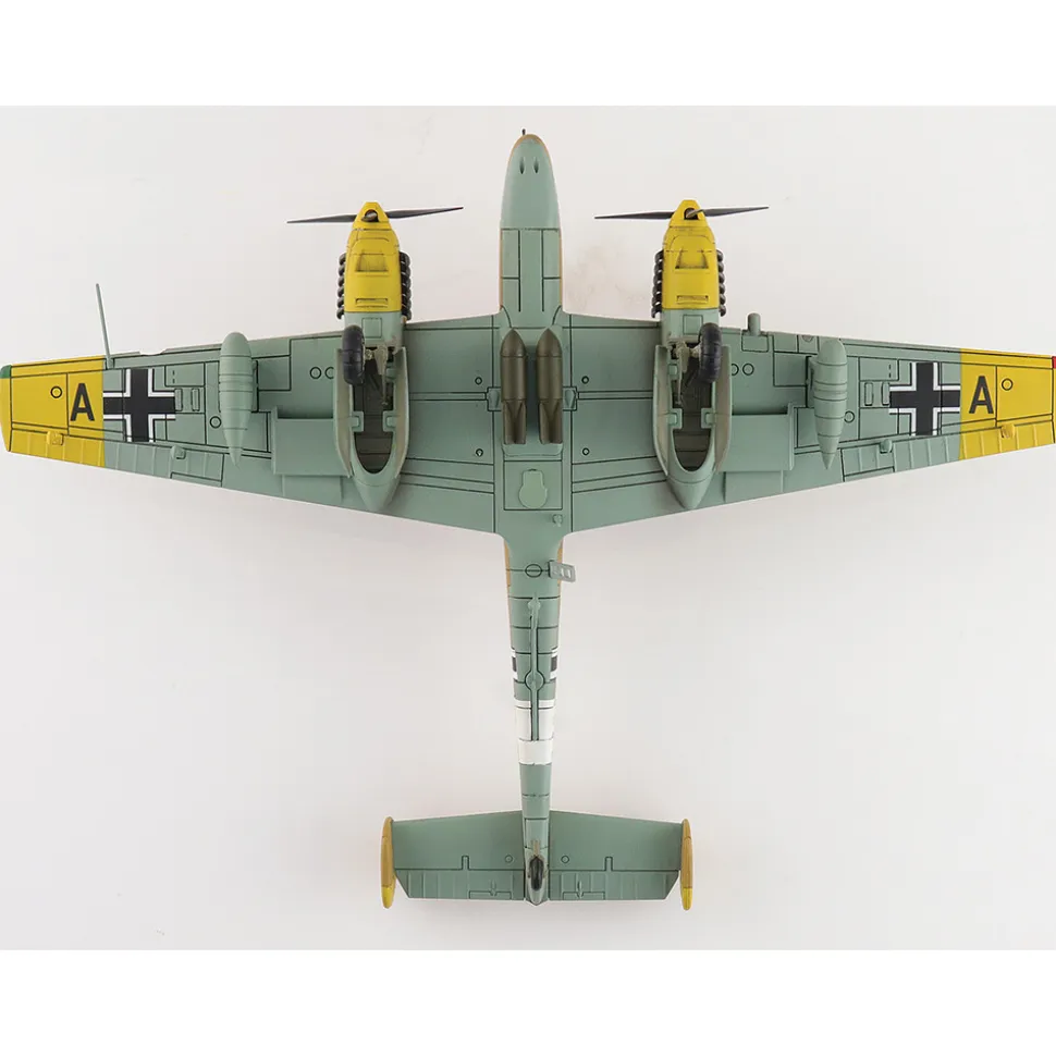 BF 110E-2 1/72 Die Cast Model 7./ZG 26, Italy 1941 1:72 scale Metal by Hobby Master
