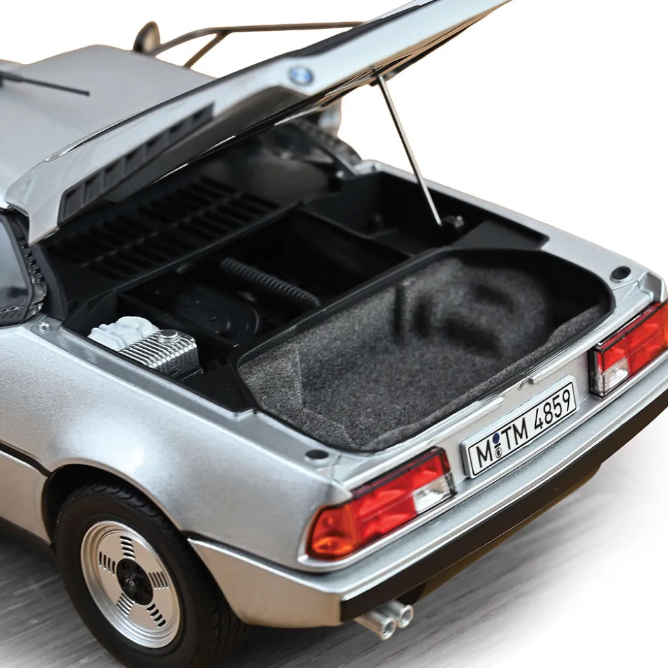 1980 BMW M1 - Silver Metallic 1:18 Scale Diecast Model Car by Norev