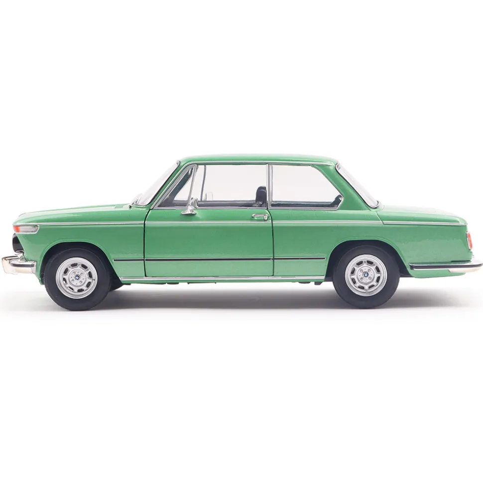 1971 BMW 1602 - Taiga 1:18 Scale Diecast Model Car by Solido