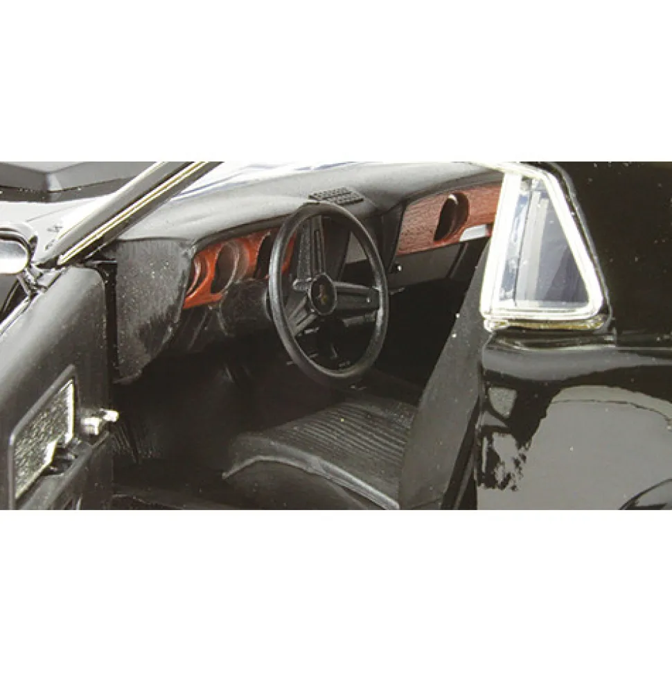 1970 Boss 429 Mustang - Black 1:18 Scale Diecast Model by Motormax