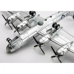 B-29 Superfortress, 1/144 Die Cast Model - AF1-0112C Bockscar with 1/72 Scale