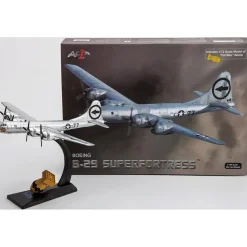 B-29 Superfortress, 1/144 Die Cast Model - AF1-0112C Bockscar with 1/72 Scale