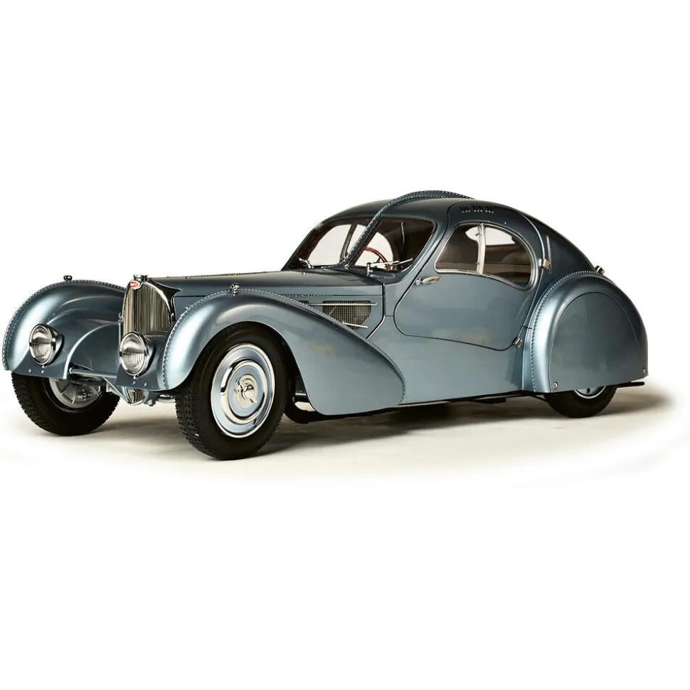 Bugatti Atlantic 57SC Rothschild Diecast Model Kit 1:8 Scale Diecast Model Car Kit by IXO Models