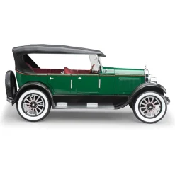 1925 Buick Model 25 - Green 1:18 Scale Diecast Model Car by Sunstar