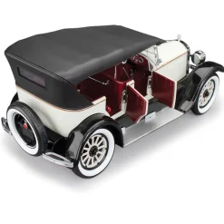 1925 Buick Model 25 - Light Grey 1:18 Scale Diecast Model Car by Sunstar
