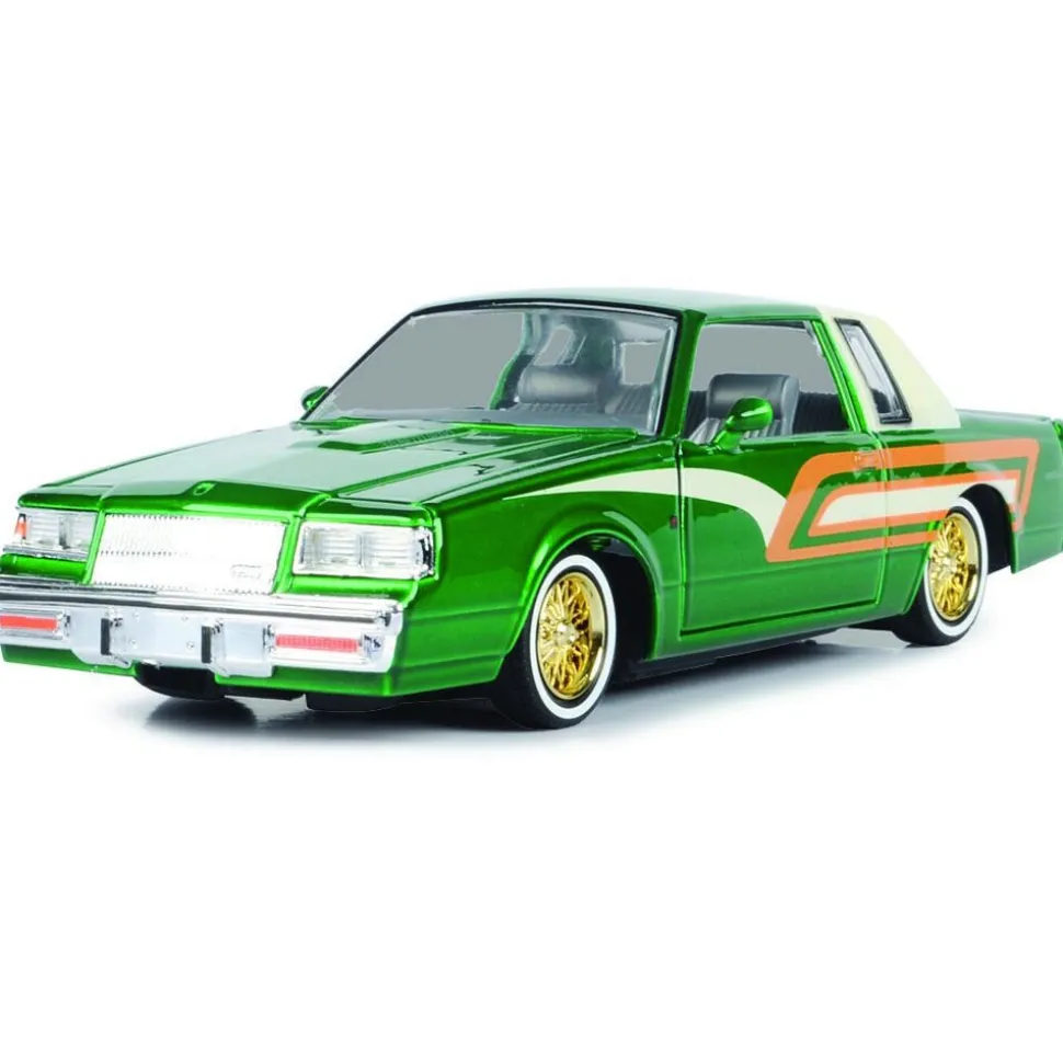 1987 Buick Regal - Get Low 1:24 Scale Diecast Model Car by Motormax