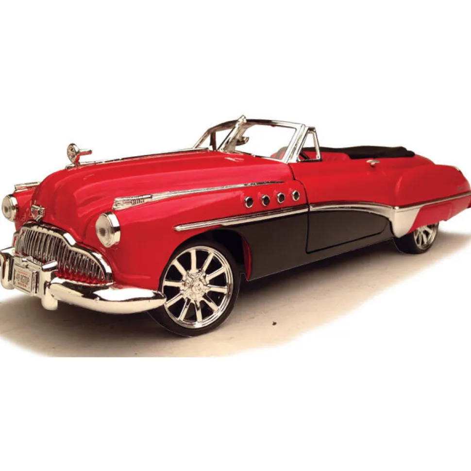 1949 Buick Roadmaster Custom 1:18 Scale Diecast Model by Motormax