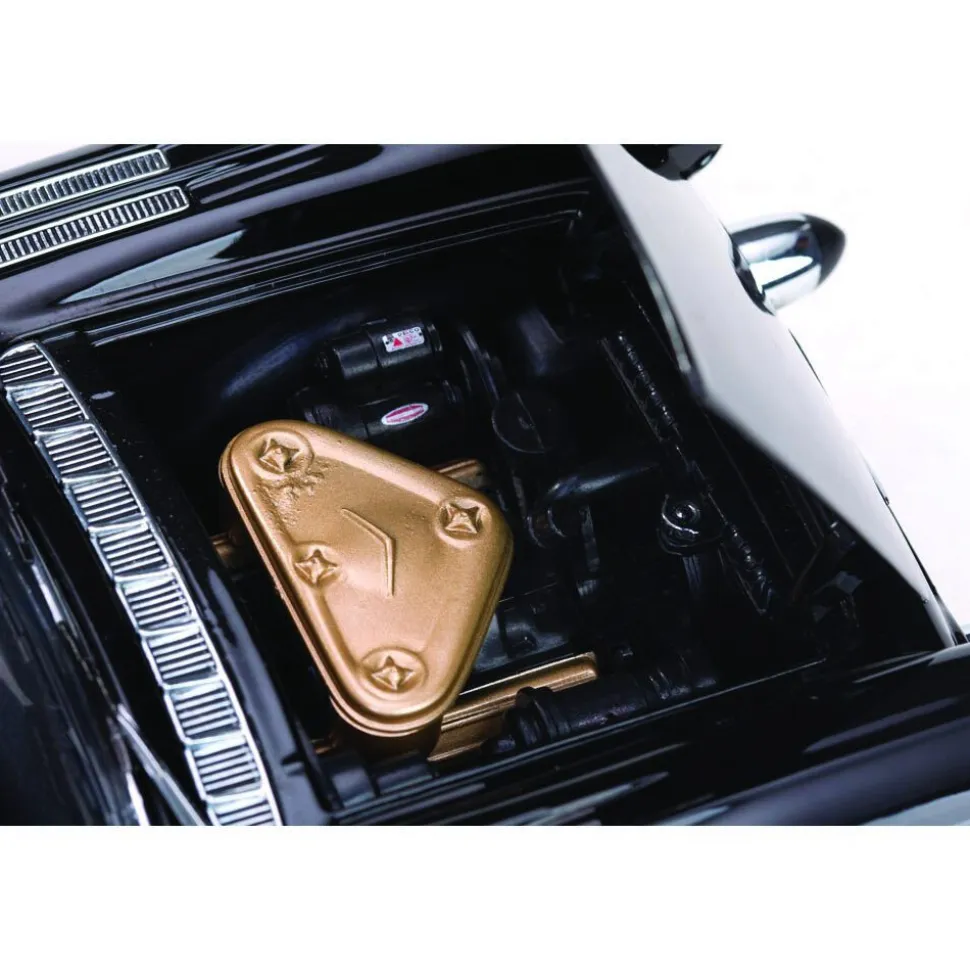 1957 Cadillac Eldorado Brougham - Ebony Black 1:18 Scale Diecast Model Car by Sunstar