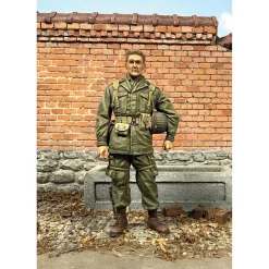 Capt. Dick Winters 1/30 Figure William Britain (25314) 1:30 scale by William Britain