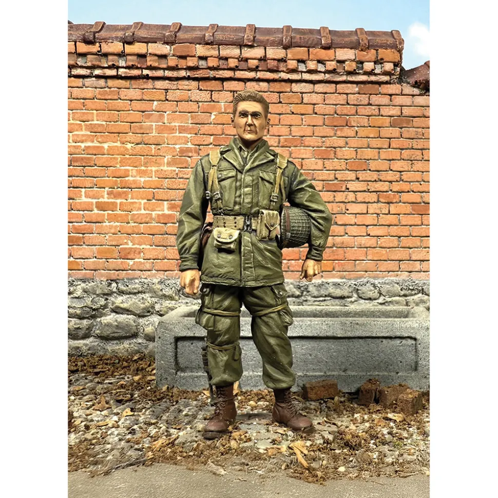 Capt. Dick Winters 1/30 Figure William Britain (25314) 1:30 scale by William Britain