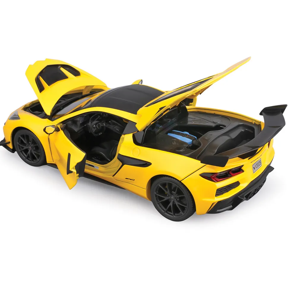 2025 C8 Corvette ZR1 - Yellow 1:18 Scale Diecast Model Car by Maisto