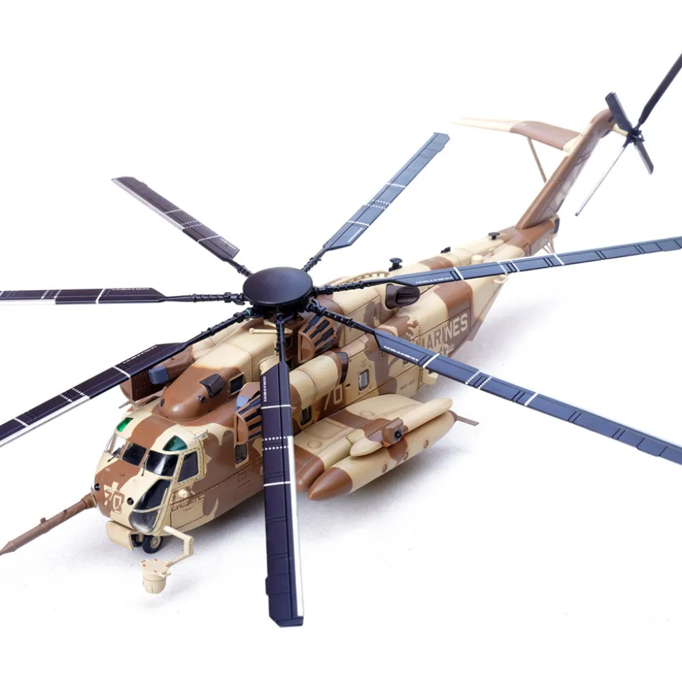 CH-53E BuNo 162493, HMH-466 "Wolfpack" - The Infamous Nekkid Lady, Operation Desert Shield/Storm 1990-1991 (1:72 Scale) 1:72 Scale Diecast Model by Panzerkampf