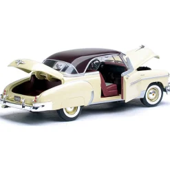 1950 Chevrolet Bel Air 1:18 Scale Diecast Model by Motormax