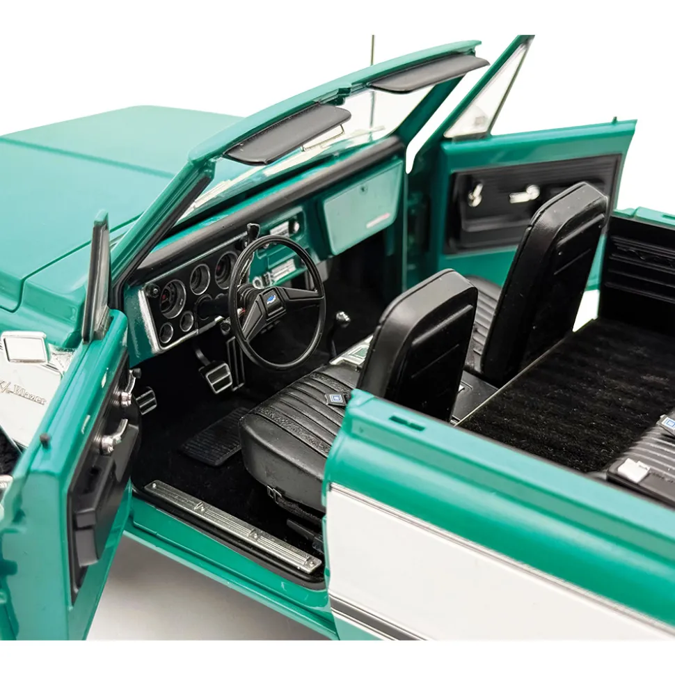 1972 Chevrolet Blazer K/5 CST Route 66 100 Years - Medium Green 1:18 Scale Diecast Model Truck by Acme