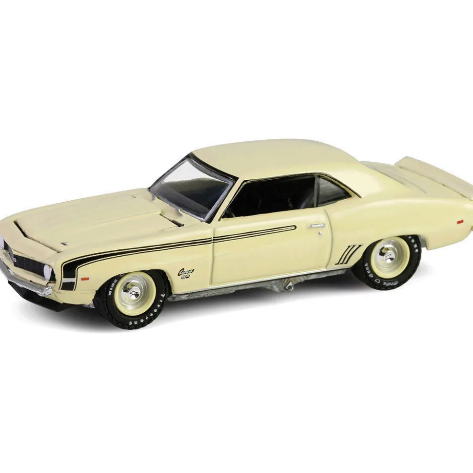 1969 Chevrolet Camaro SS 396 - Butternut Yellow (Scottsdale 2024) 1:64 Scale Diecast Model Car by Greenlight