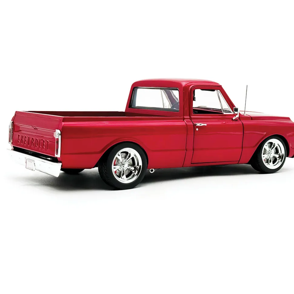 1967 Chevrolet C-10 Custom - Showtime 1:18 Scale Diecast Model Truck by Acme