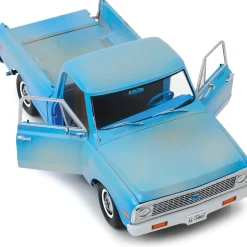 1971 Chevrolet C-10 - Dirty Blue 1:24 Scale Diecast Model Truck by Greenlight