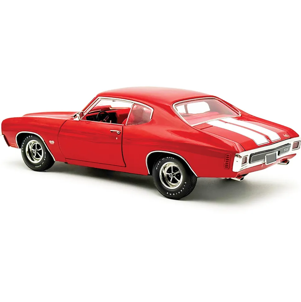 1970 Chevrolet Chevelle SS 454 LS6 - Cranberry Red 1:18 Scale Diecast Model Car by Acme