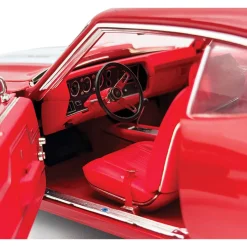 1970 Chevrolet Chevelle SS 454 LS6 - Cranberry Red 1:18 Scale Diecast Model Car by Acme
