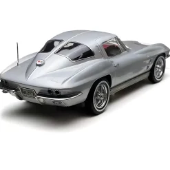 1963 Chevrolet Corvette Sting Ray Split Window 1:18 Scale Diecast Model Car by Norev