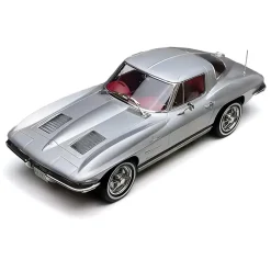 1963 Chevrolet Corvette Sting Ray Split Window 1:18 Scale Diecast Model Car by Norev