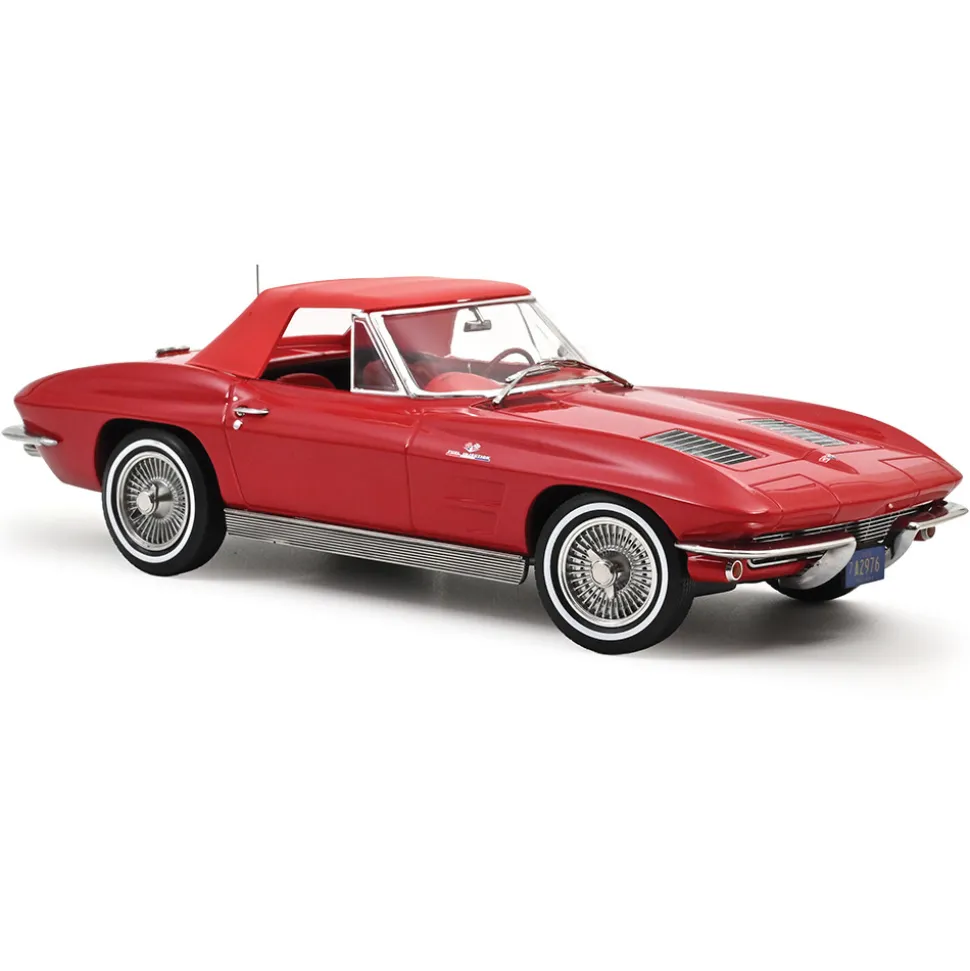 1963 Chevrolet Corvette Sting Ray Cabriolet - Red 1:18 Scale Diecast Model Car by Norev