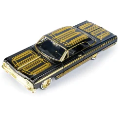 Chevrolet Impala - Midnight Eclipse 1:24 Scale Diecast Model Car by Motormax