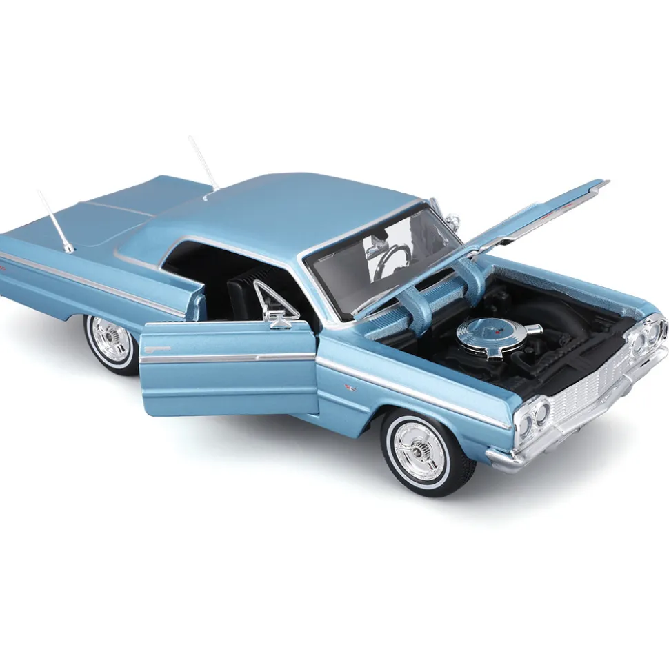1964 Chevrolet Impala SS - Blue 1:24 Scale Diecast Model Car by Maisto