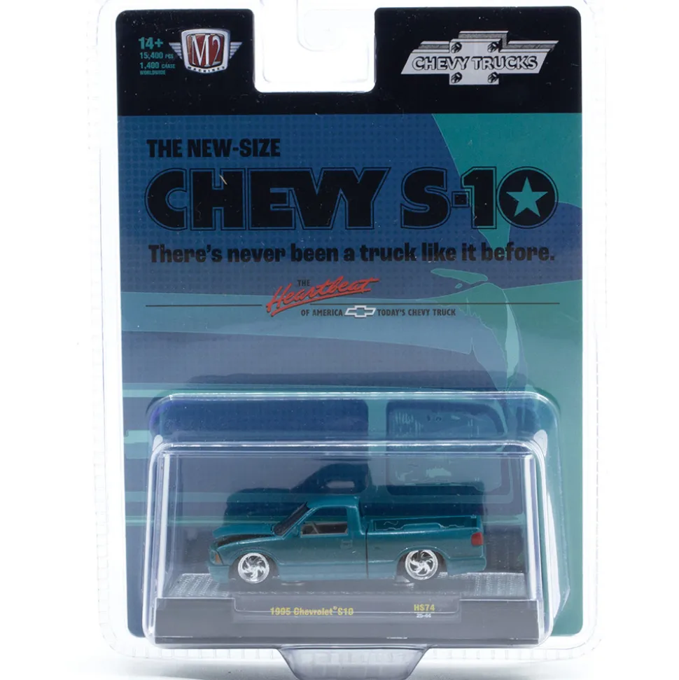 1995 Chevrolet S10 Custom - Teal 1:64 Scale Diecast Model Truck by M2 Machines