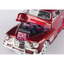 1948 Chevy Aerosedan Fleetline - Red 1:24 Scale Diecast Model Car by Motormax