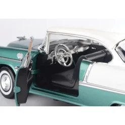 1955 Chevy Bel Air Hardtop 1:18 Scale Diecast Model Car by Motormax
