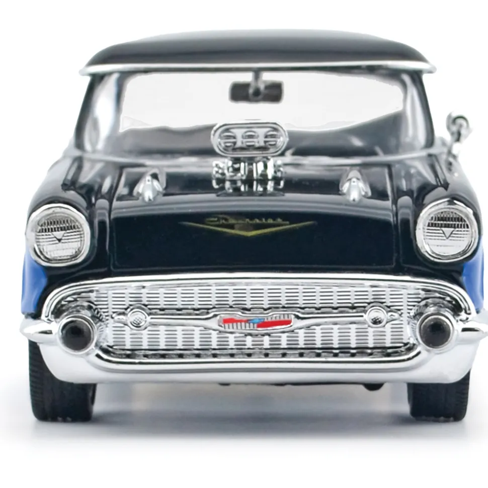 1957 Chevy Bel Air - Kult Klassics 1:24 Scale Diecast Model Car by Motormax