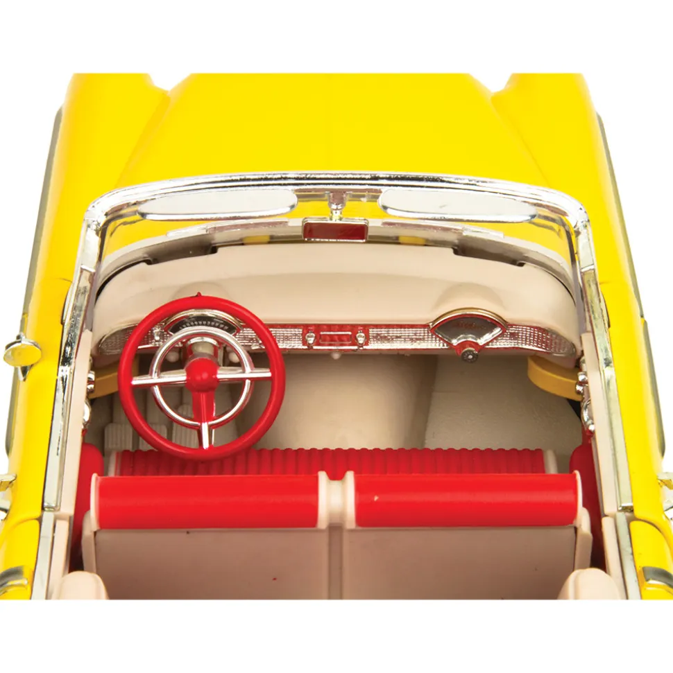 1955 Chevy Bel Air Top Up Convertible 1:18 Scale Diecast Model by Motormax