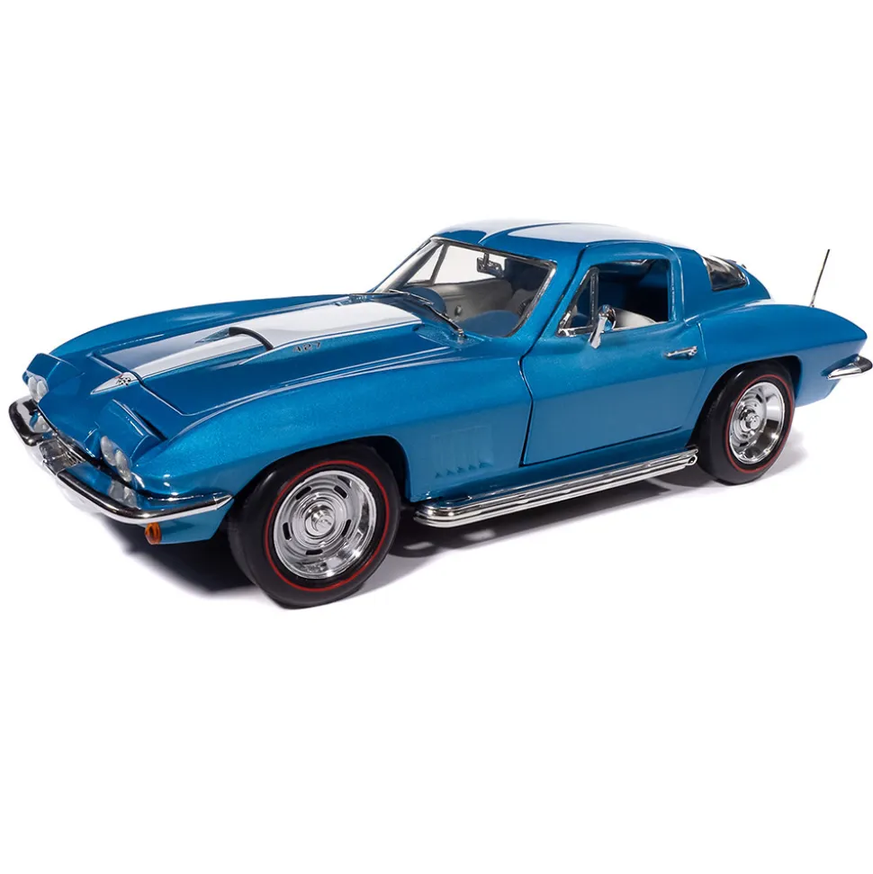 1967 Chevy Corvette Stingray - Light Metallic Blue 1:18 Scale Diecast Model Car by American Muscle - Ertl