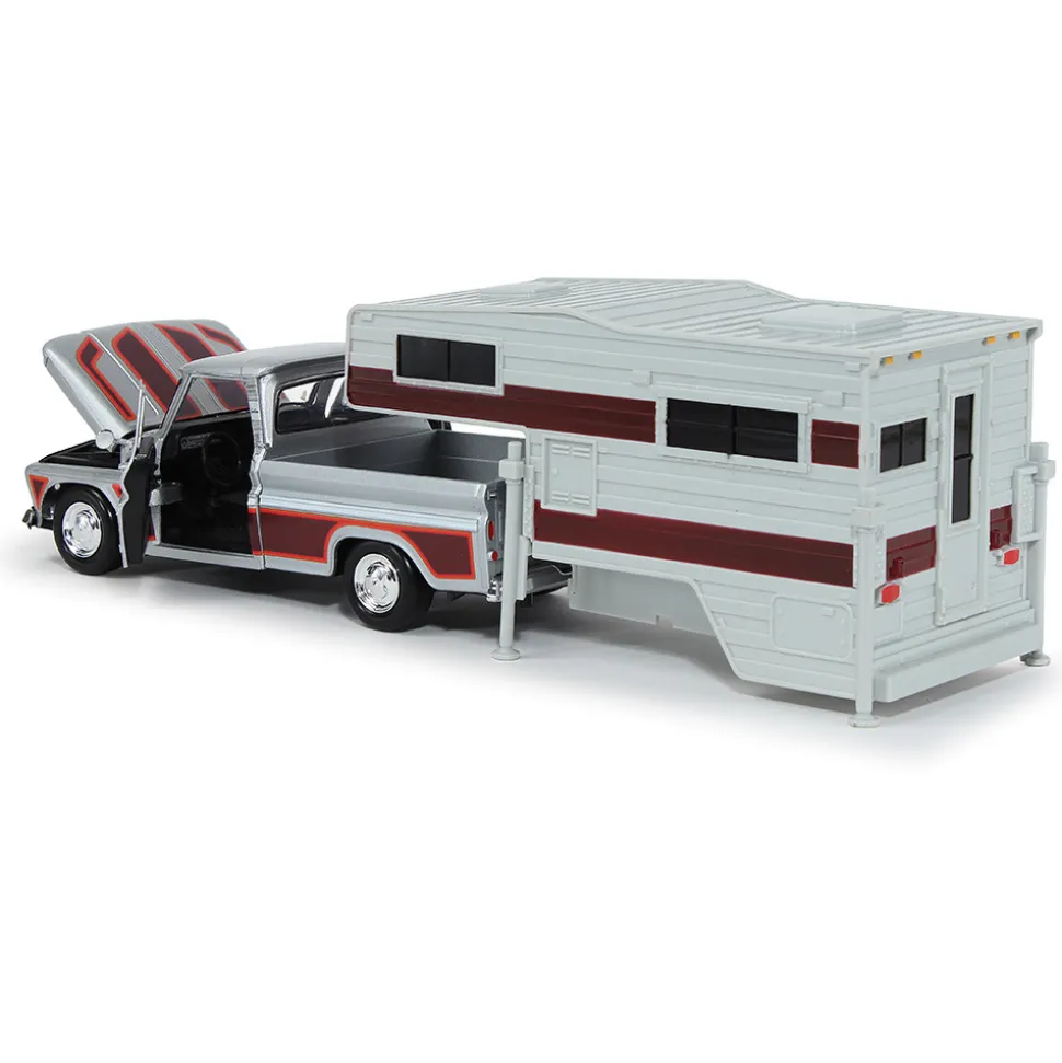 1966 Chevy C10 Pickup With Slide-In Camper 1:24 Scale by Motormax