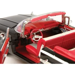 1960 Chevy Impala Convertible - Black 1:18 Scale Diecast Model by Motormax