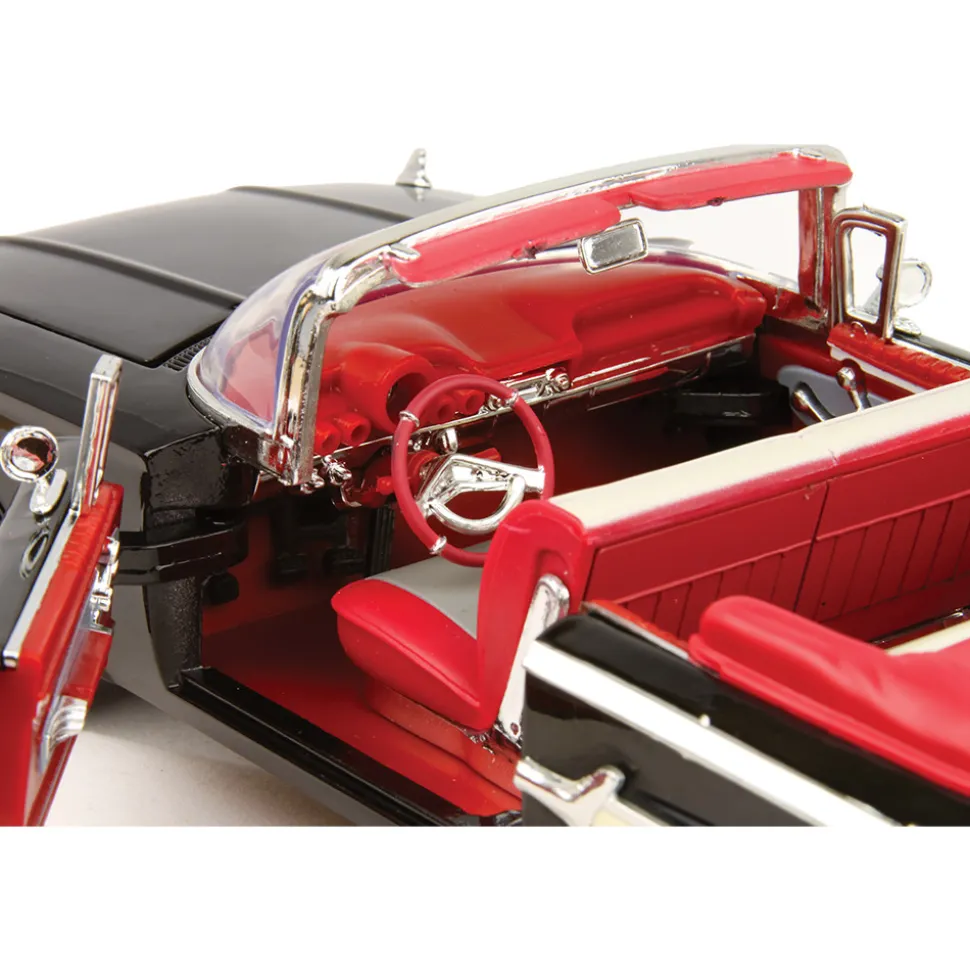 1960 Chevy Impala Convertible - Black 1:18 Scale Diecast Model by Motormax