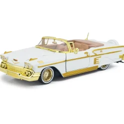 1958 Chevy Impala - Luxe Legends 1:24 Scale Diecast Model Car by Motormax
