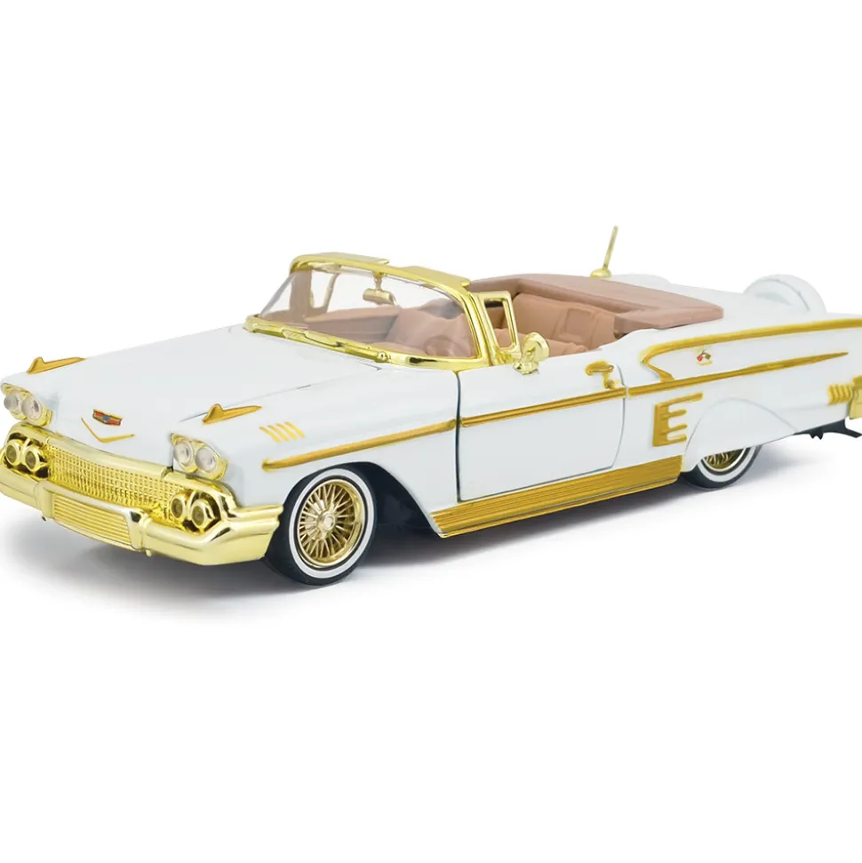 1958 Chevy Impala - Luxe Legends 1:24 Scale Diecast Model Car by Motormax